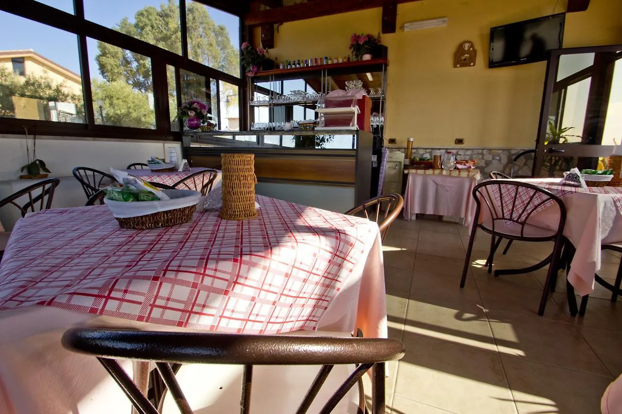 Villa Jolanda & Carmelo Villaggio Mosè